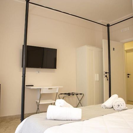 Quinto Apartments Bari Esterno foto