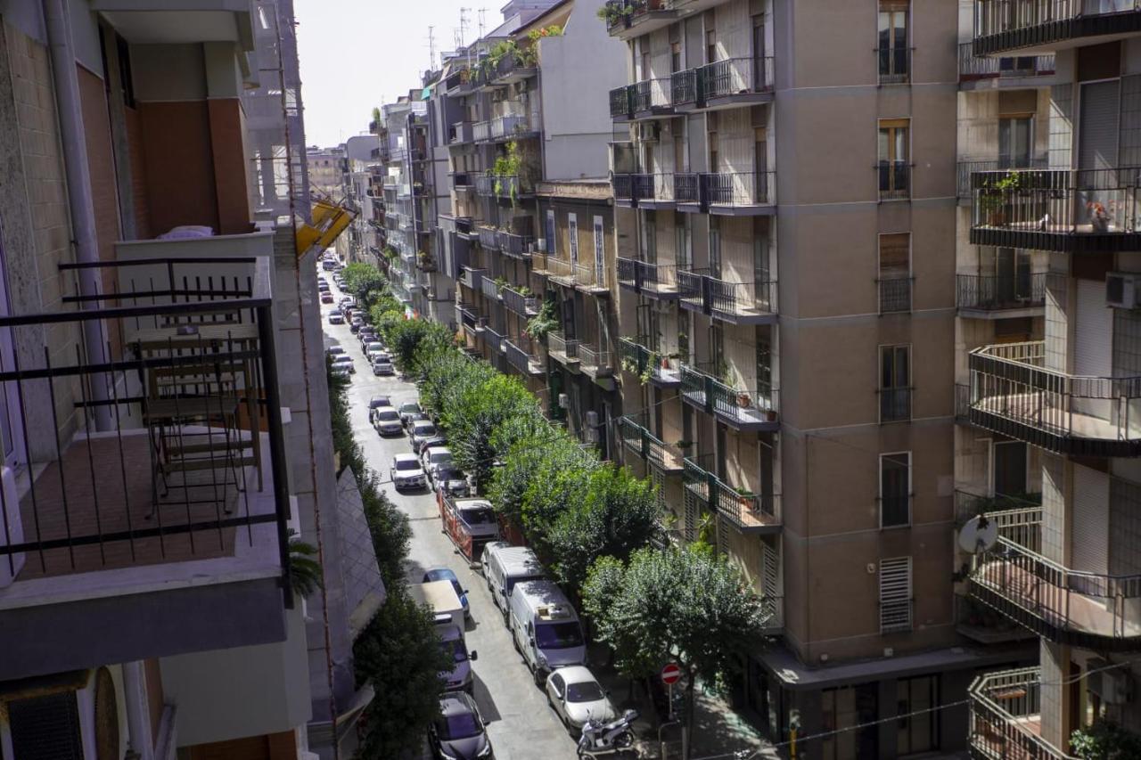 Quinto Apartments Bari Esterno foto